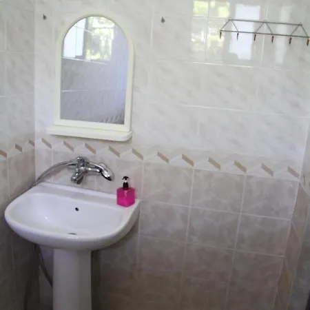 Shtepi Pushimi Apartmán *