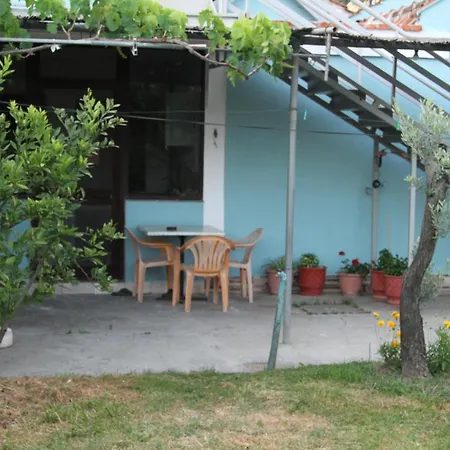 Apartament Shtepi Pushimi Durrës