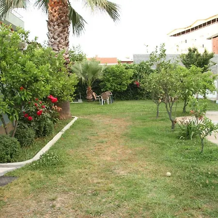 Apartmán Shtepi Pushimi *